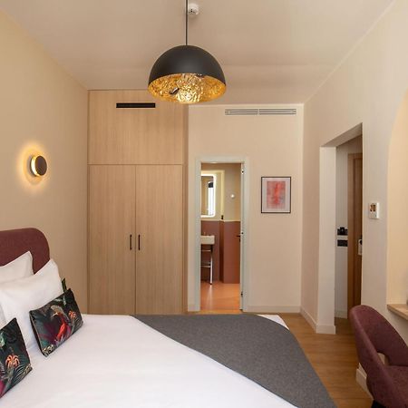 9Hotel Cesari Ρώμη Εξωτερικό φωτογραφία