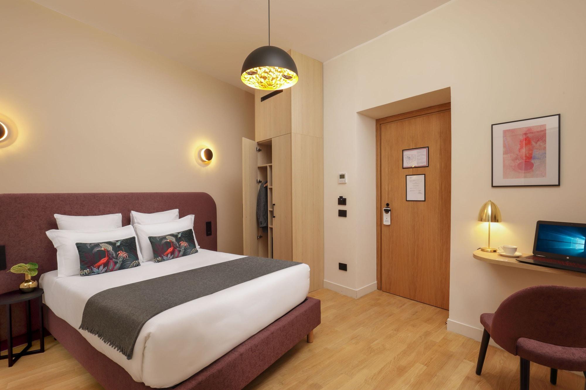 9Hotel Cesari Ρώμη Εξωτερικό φωτογραφία