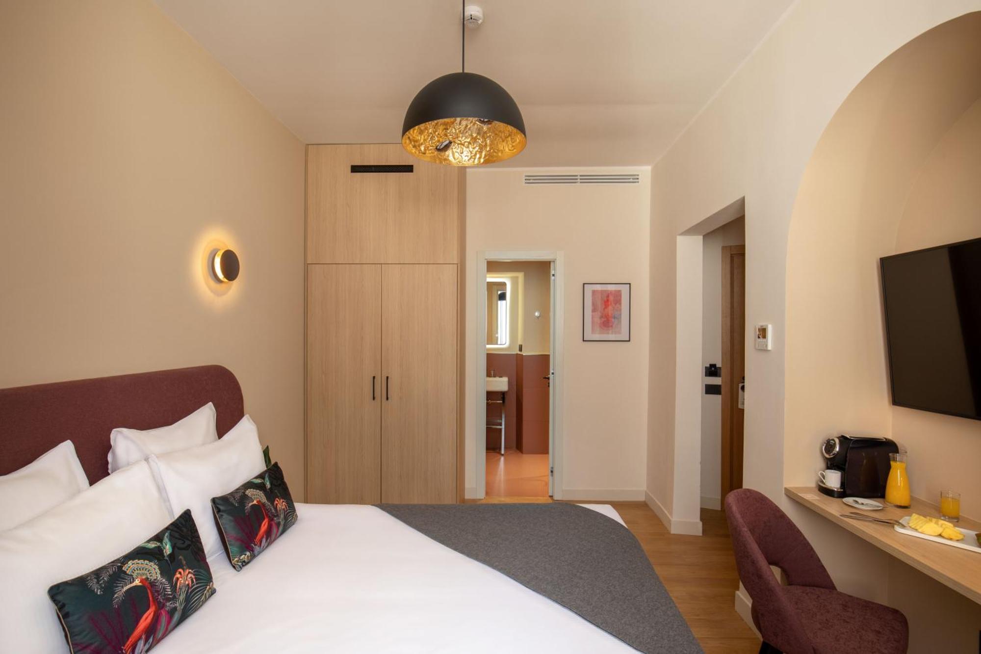 9Hotel Cesari Ρώμη Εξωτερικό φωτογραφία